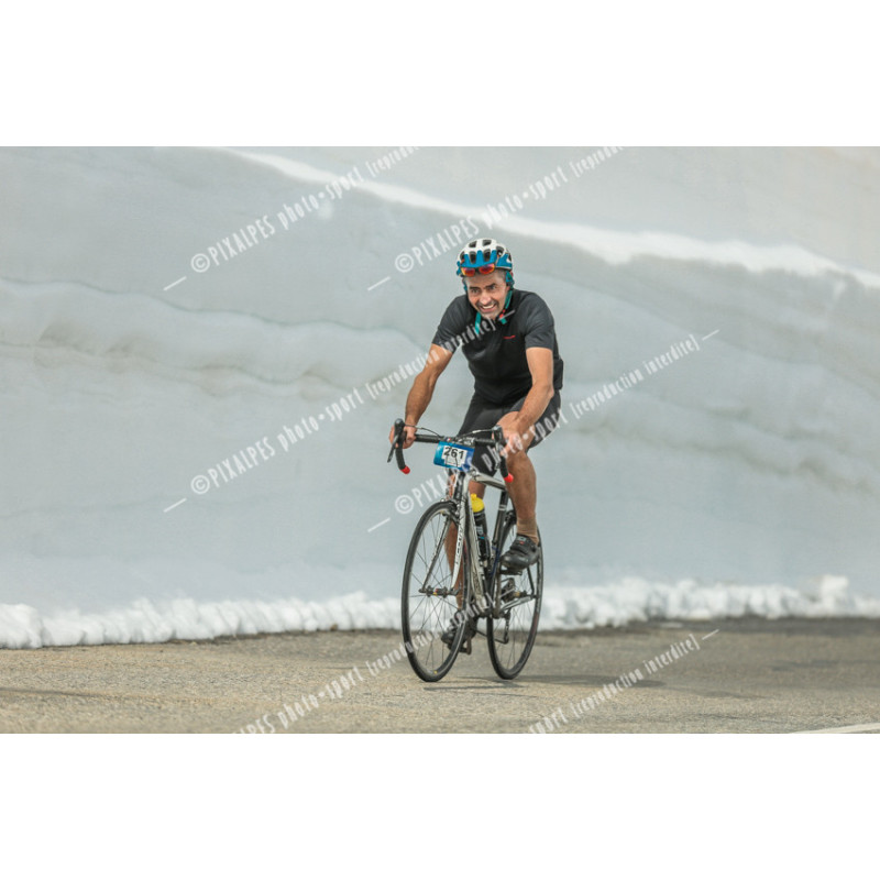 24GLBCH_1171