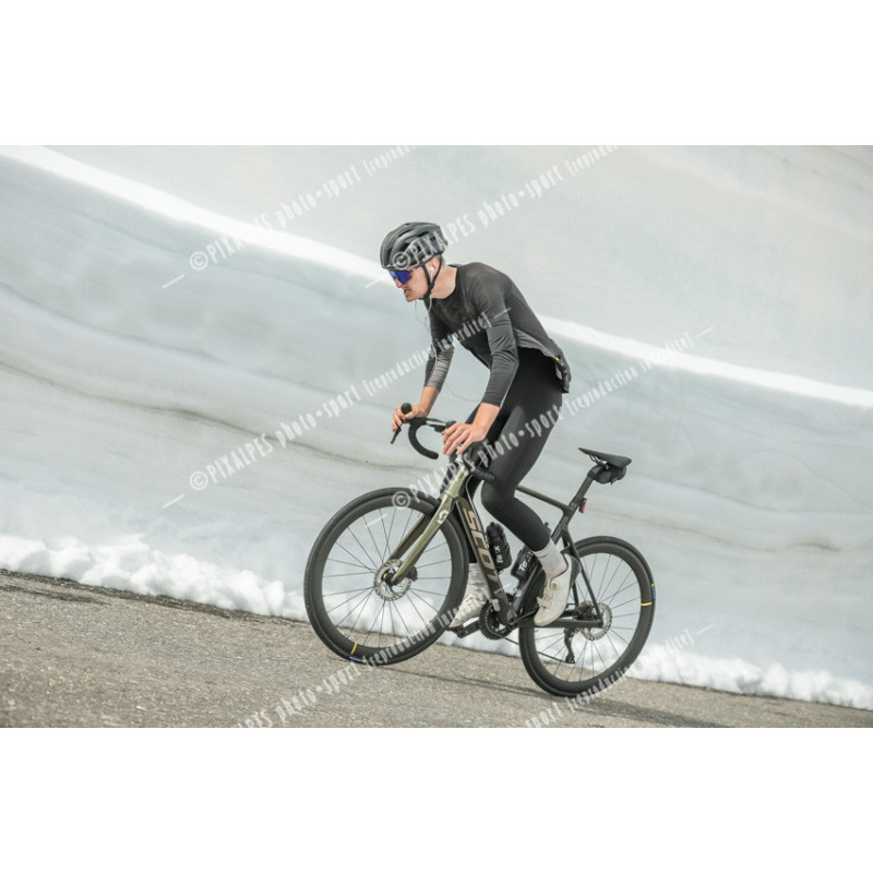24GLBCH_1202
