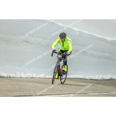 24GLBCH_1225