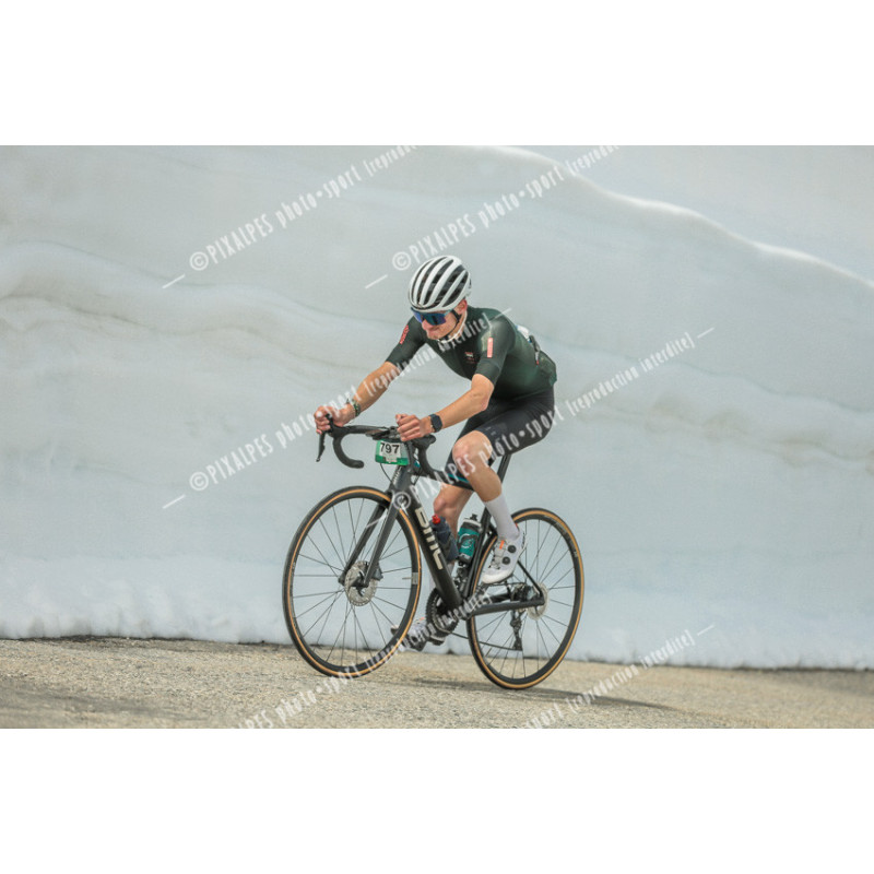 24GLBCH_1544