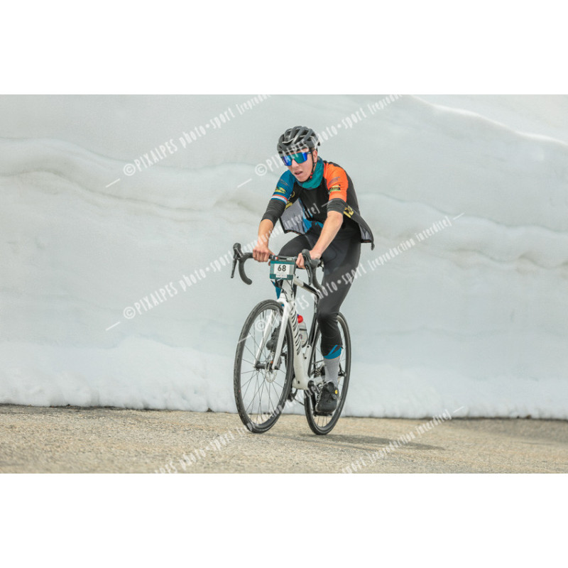24GLBCH_1717