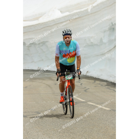 24GLBCH_6043